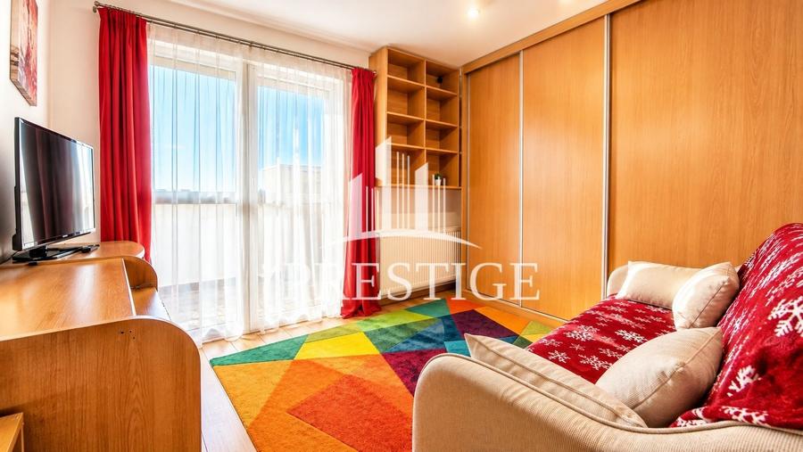 Apartament cu 2 camere semidecomandat, mobilat în Mihai Viteazul