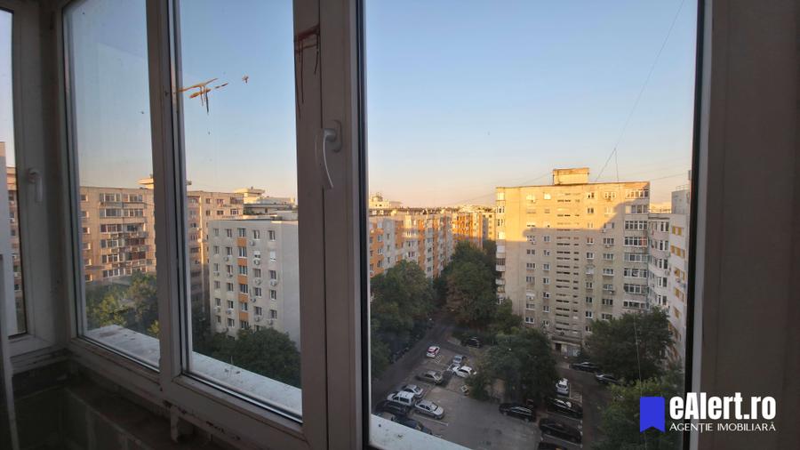 Apartament 4 camere, etaj 9/9 cu etaj tehnic, Str. Mărgeanului, Sector 5 - 32
