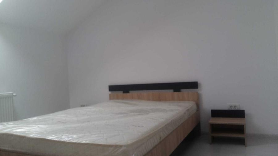 Apartament cu 2 camere decomandat în Militari