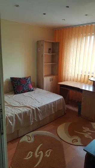 Apartament cu 2 camere semidecomandat, mobilat în Zimbru