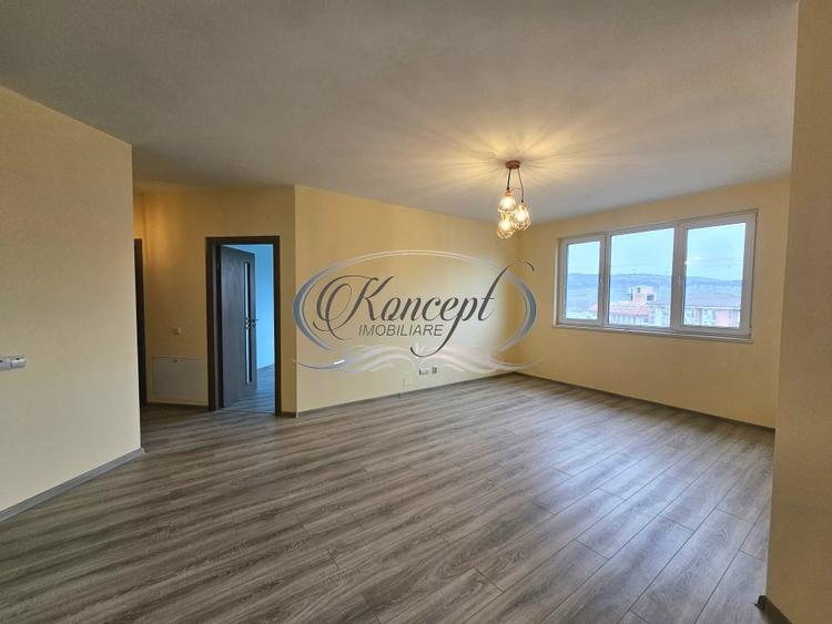 Apartament cu 3 camere semidecomandat în Florești — fotografia 3