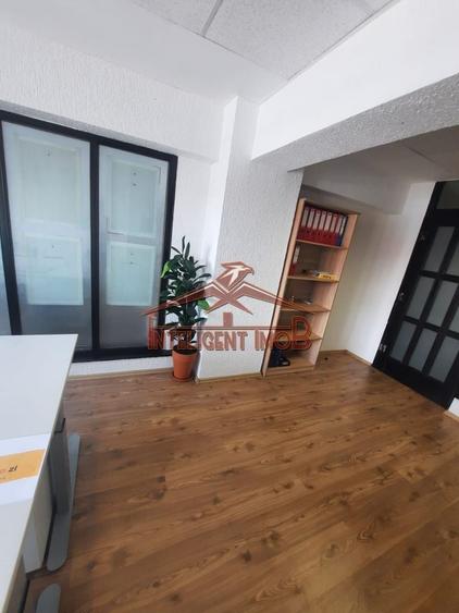 Spațiu comercial, de 23 mp, în Turnișor