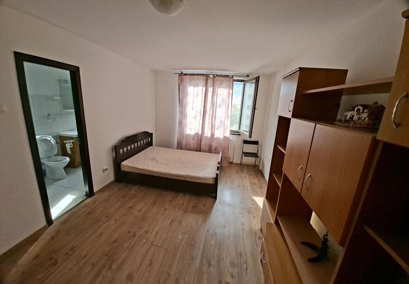 Garsonieră decomandată în Dărmănești