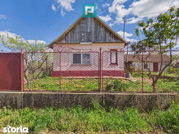 Casă cu 4 camere cu Teren 1151 Mp în Sânmartin