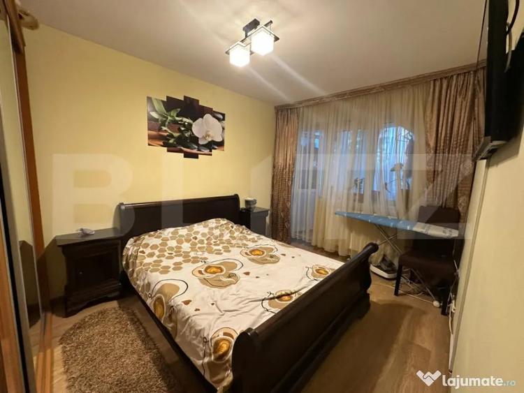 Apartament cu 3 camere semidecomandat în 9 Mai