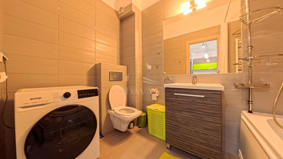 Apartament cu 2 camere semidecomandat, mobilat în Bună Ziua