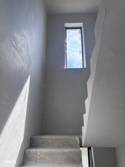 Casa/Duplex in Braytim,Uzina de apa,4 dormitoare,3 bai,bucatarie inchi - 1