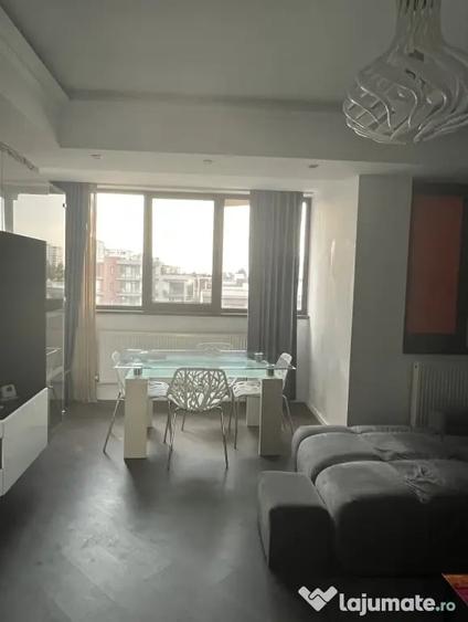 Apartament cu 2 camere decomandat în Tomis Plus