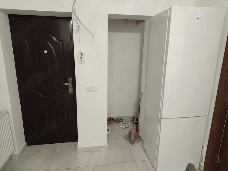 Apartament cu 2 camere decomandat în Traian
