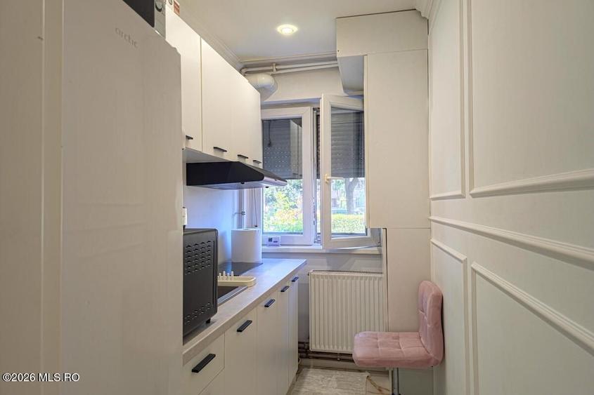 Apartament cu 2 camere nedecomandat, mobilat în Spitalul Județean