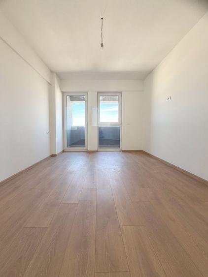 Apartament cu 3 camere decomandat în Aradului