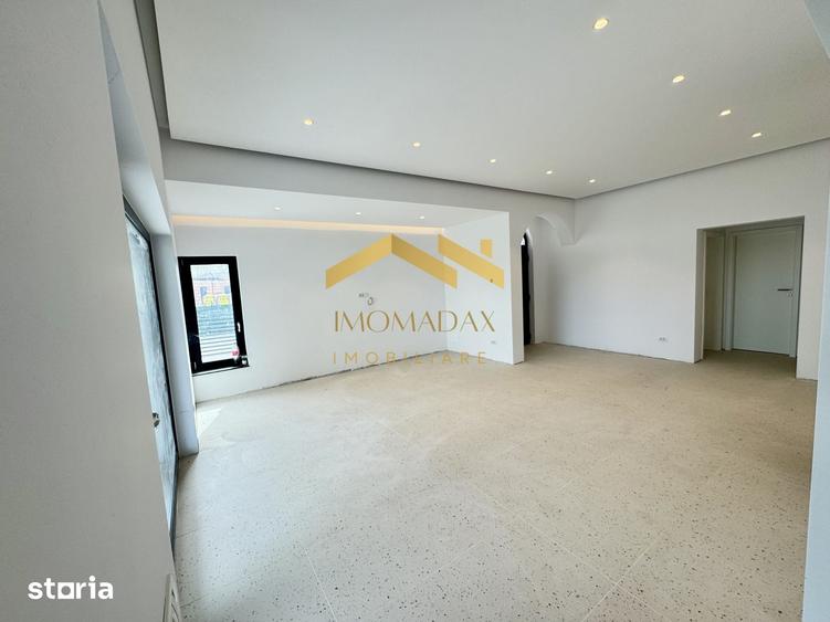 Casă cu 3 camere cu Teren 400 Mp în Sânmihaiu Român