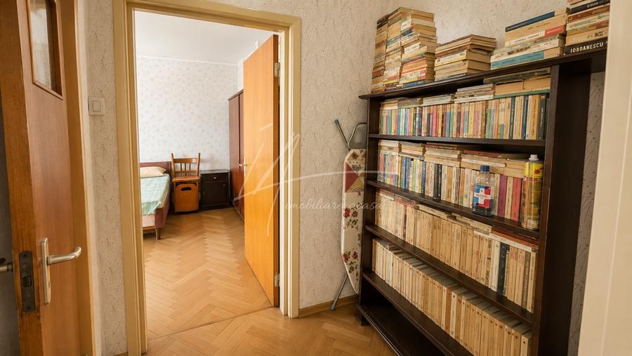 Apartament cu 2 camere semidecomandat în Bucureștii Noi