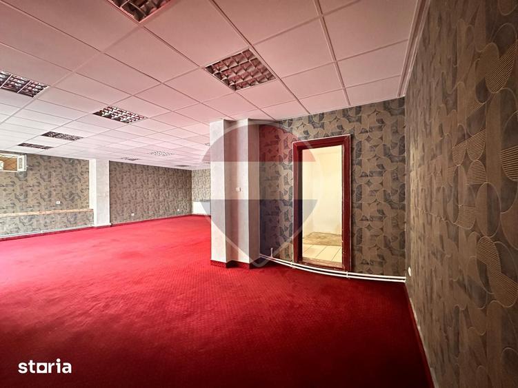 Spațiu comercial, de 70 mp, în Central