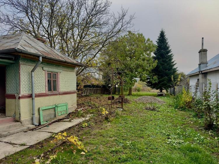 Teren Construcții intravilan de 2306 mp, în Tâncăbești