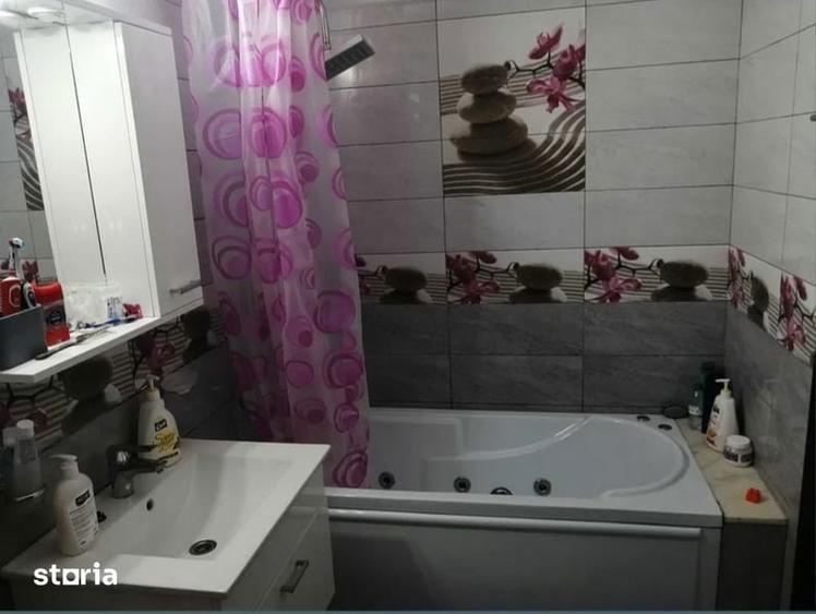 Inchiriez apartament 2 camere - 6