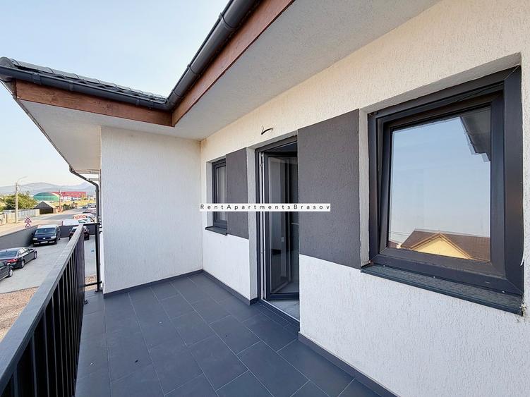 Apartament cu 3 camere decomandat în Tărlungeni