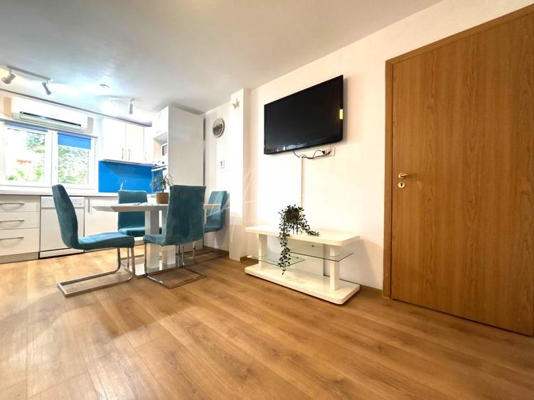 Apartament cu 3 camere semidecomandat, mobilat în Militari