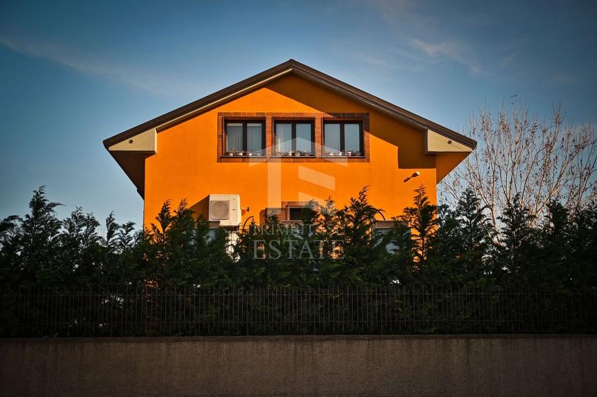Duplex cu 6 camere cu Canalizare în Faleza Nord