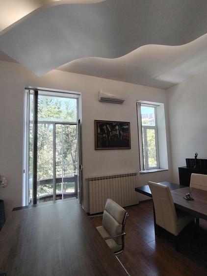Apartament cu 3 camere decomandat, mobilat în Pache Protopopescu