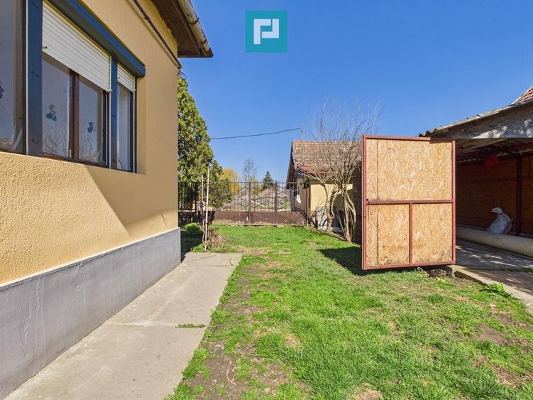 Casa cu 3 camere langa frontiera Turnu - 1