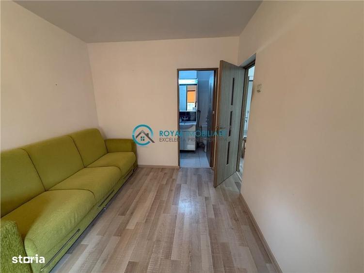 Apartament cu 2 camere semidecomandat în Republicii