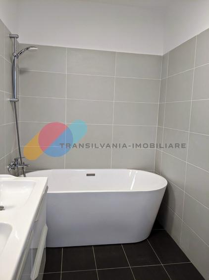 Duplex cu 4 camere cu Canalizare în Borhanci