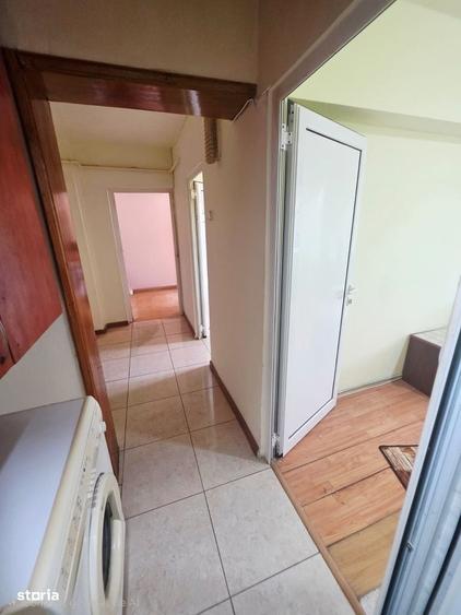 Apartament cu 2 camere decomandat în Malu Roșu