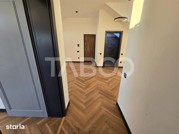 Apartament cu 3 camere decomandat în Turnișor