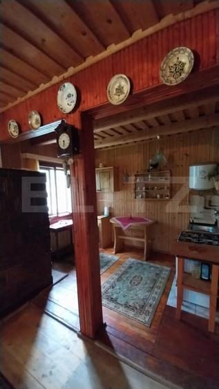 Casă individuală cu 6 camere cu Canalizare în Vest