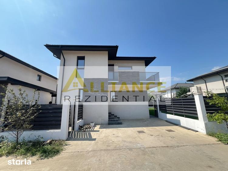 Casă cu 4 camere cu Teren 365 Mp în Vidra