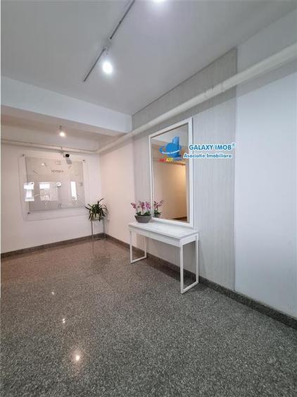 Apartament cu 2 camere decomandat, mobilat în Central