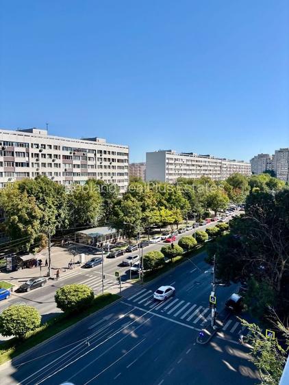 Apartament 3 camere decomandat Lujerului - vis a vis Metrou !