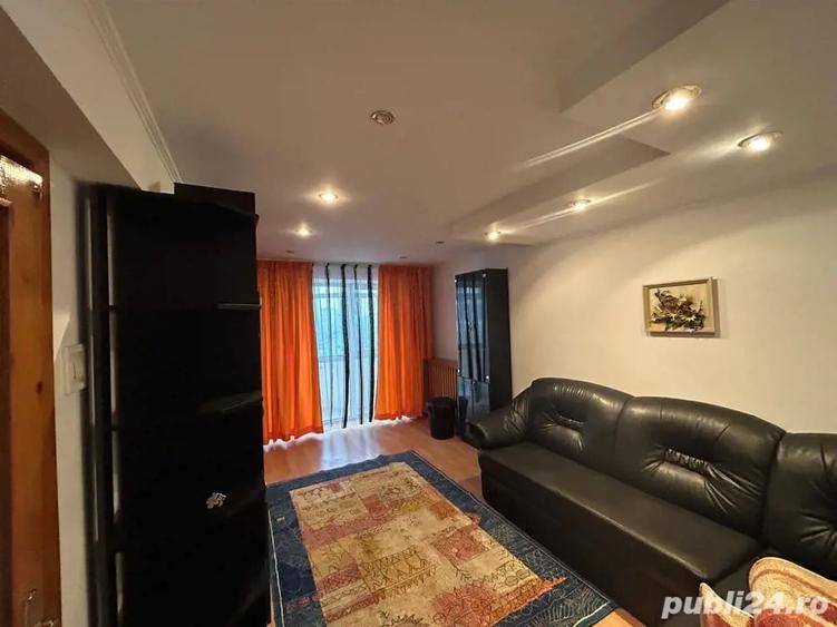 Apartament cu 3 camere decomandat în Ultracentral