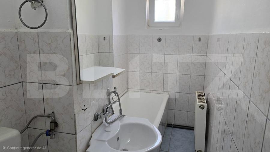 Apartament cu 2 camere decomandat, mobilat în Micro 15