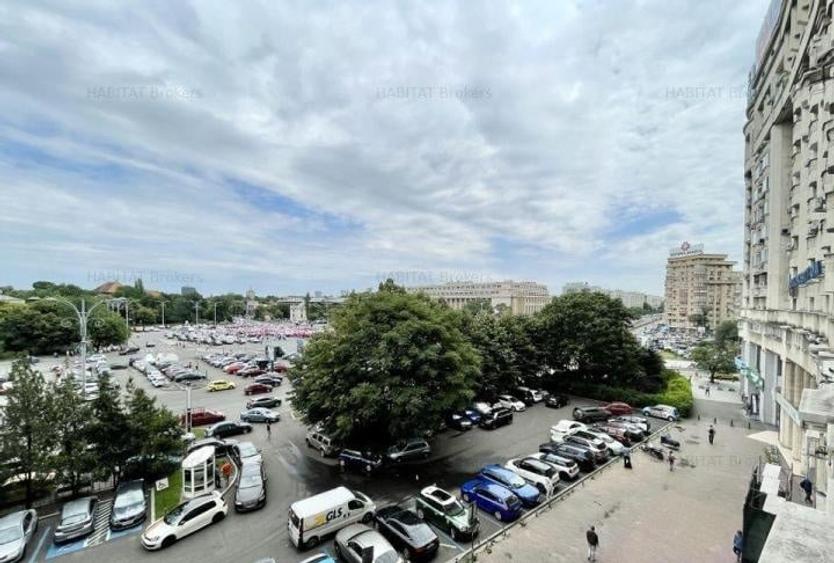 Birou, de 148 mp, în P-ța Victoriei