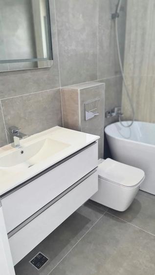Casă cu 6 camere cu Teren 500 Mp în Tunari