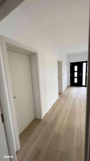 Casă cu 3 camere cu Teren 600 Mp în Păulești