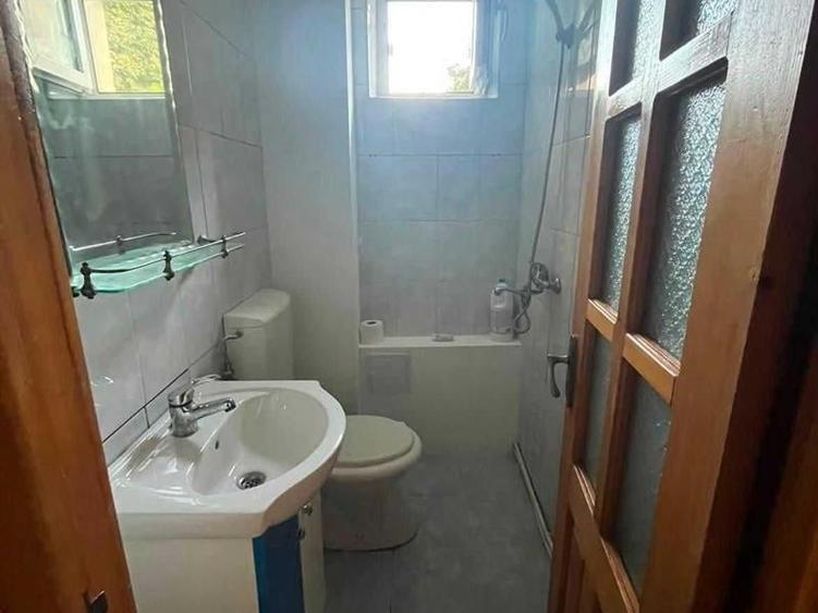 Apartament cu 2 camere semidecomandat în Fălticeni
