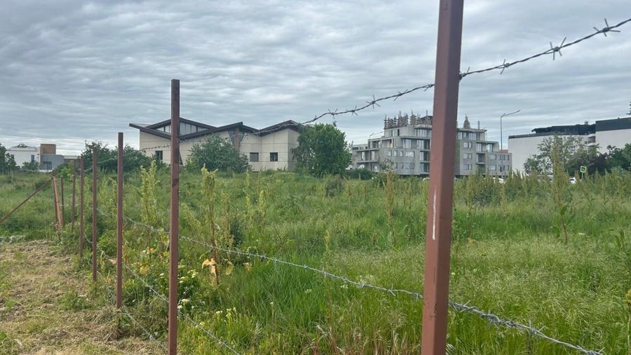 Teren Construcții intravilan de 1234 mp, în Sisești