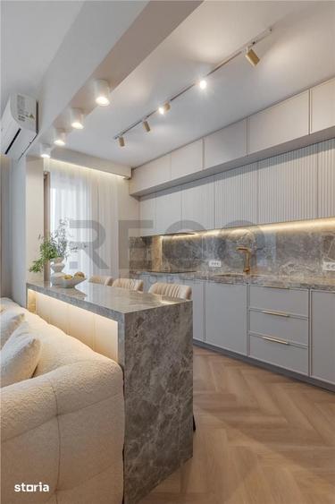 Apartament cu 4 camere, mobilat în Nufărul