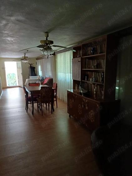 Casă cu 6 camere cu Teren 1900 Mp în Gâldău