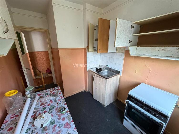 Apartament 2 camere, etaj 2, Zona Scoala 7