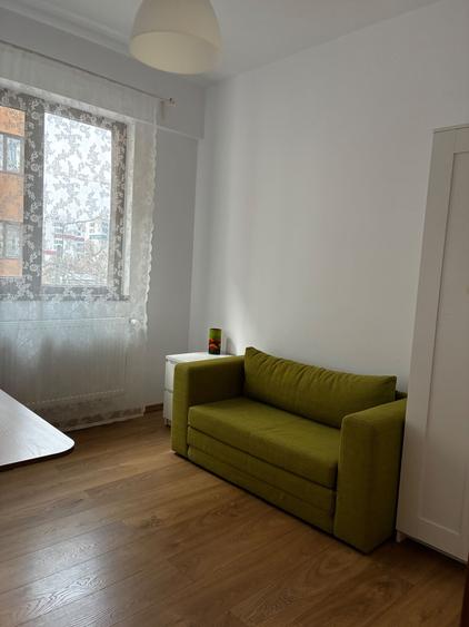 Apartament cu 2 camere semidecomandat în Bucureștii Noi