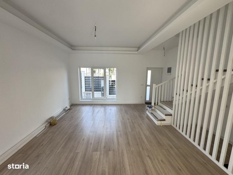 Casă cu 3 camere cu Teren 270 Mp în Rediu
