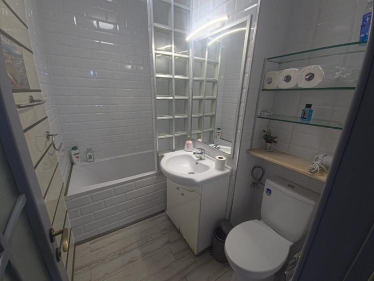 Apartament cu 2 camere decomandat în CET