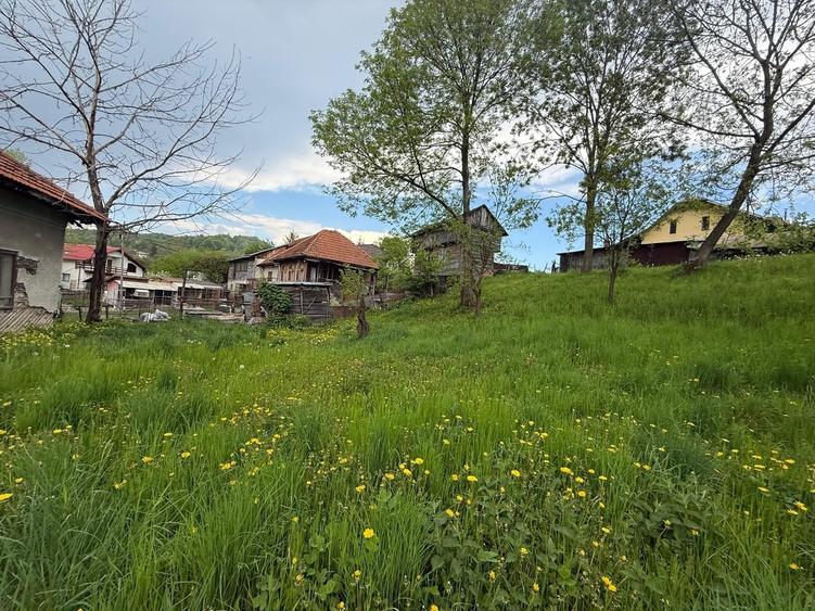 Localitatea Breaza, cartier Nistoresti - 12