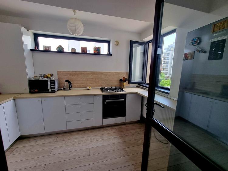 Apartament cu 2 camere semidecomandat în Popoveni