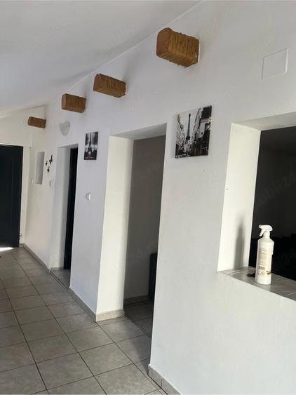 Casă cu 2 camere cu Teren 367 Mp în Central