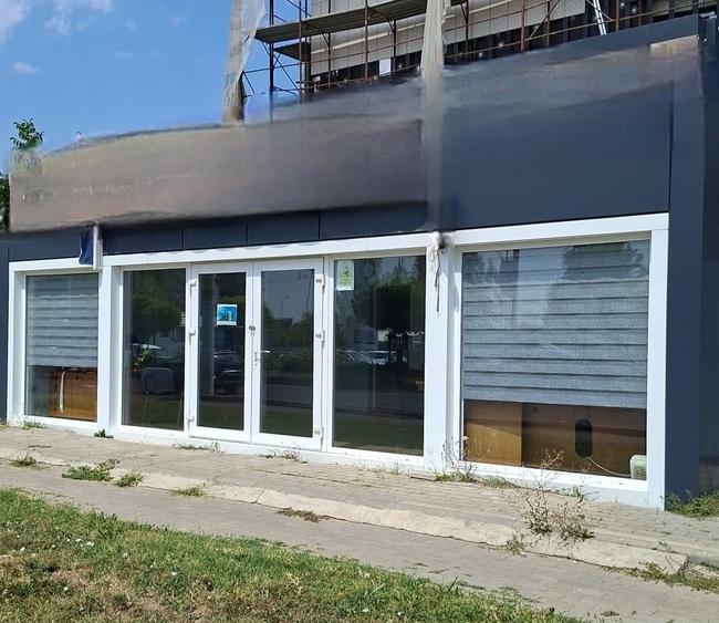 Spațiu comercial, de 67 mp, în Central